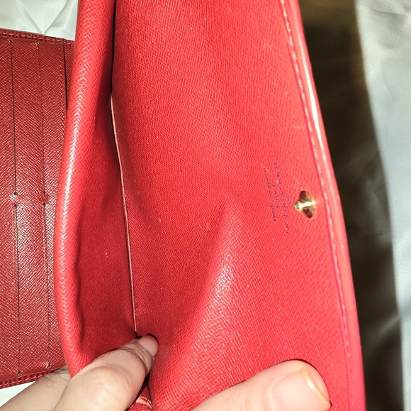 EUC Louis Vuitton Trifold Porte Tresor International Red Epi Wallet - Picture 7 of 11